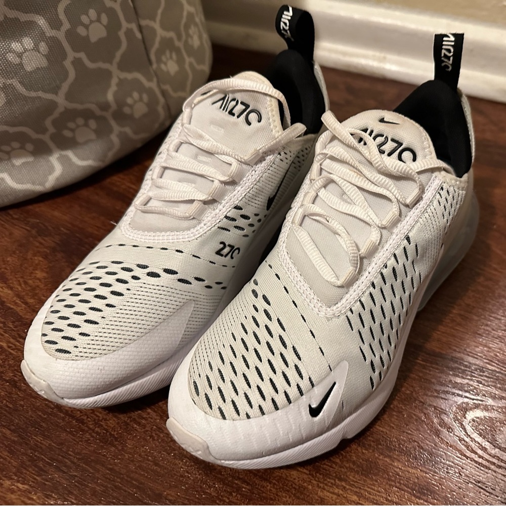 Nike Air Max 270